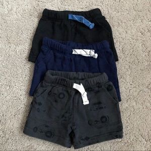 Carter’s Terry Shorts set of 3